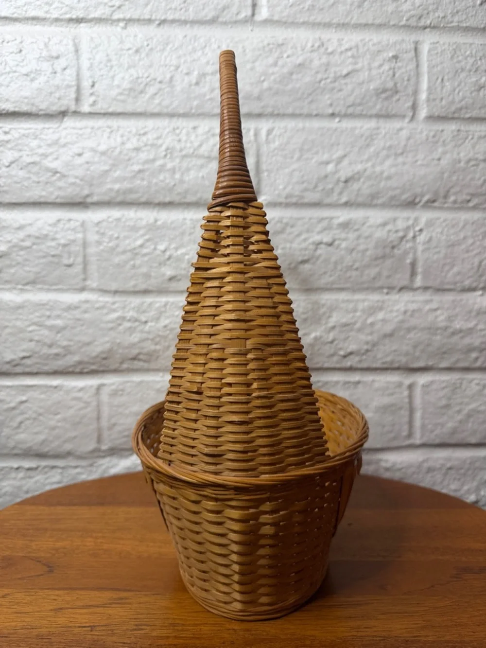 Vintage Wicker Goose Duck Basket Planter Farmhouse Grannycore Cottage Decor